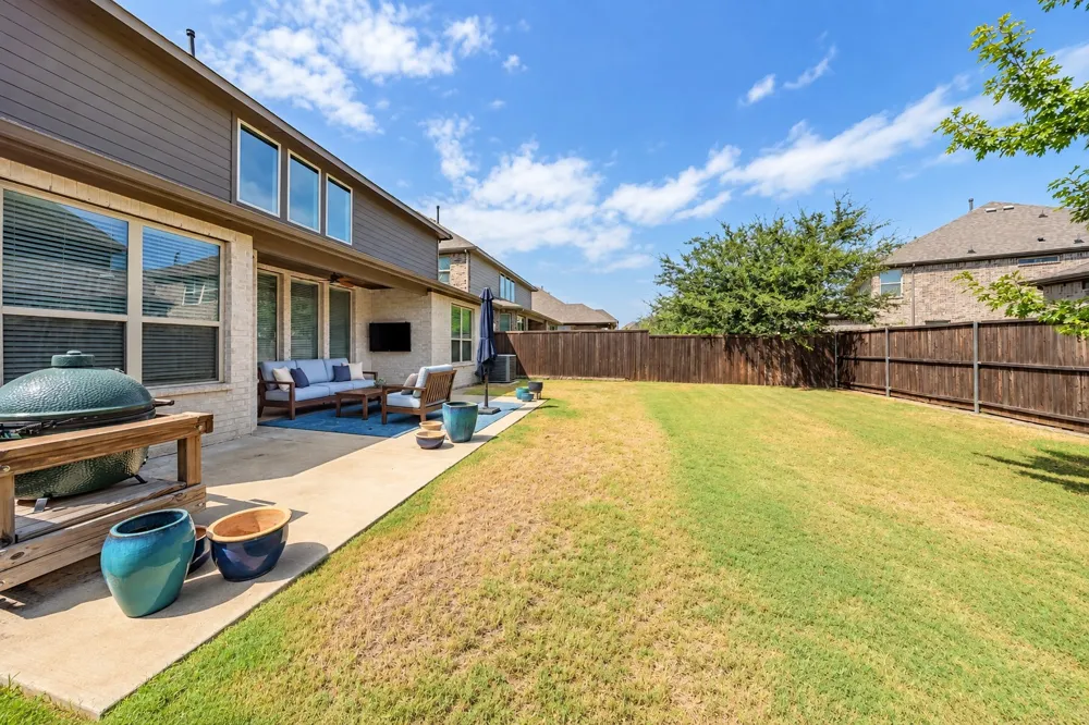 8229 Plumbago Way Dallas, TX 75252