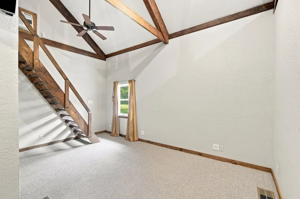 2117 County Road 2010 #B Glen Rose, TX 76043