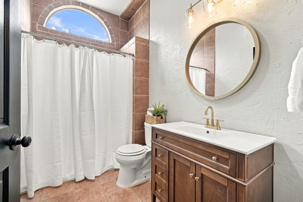 2117 County Road 2010 #B Glen Rose, TX 76043