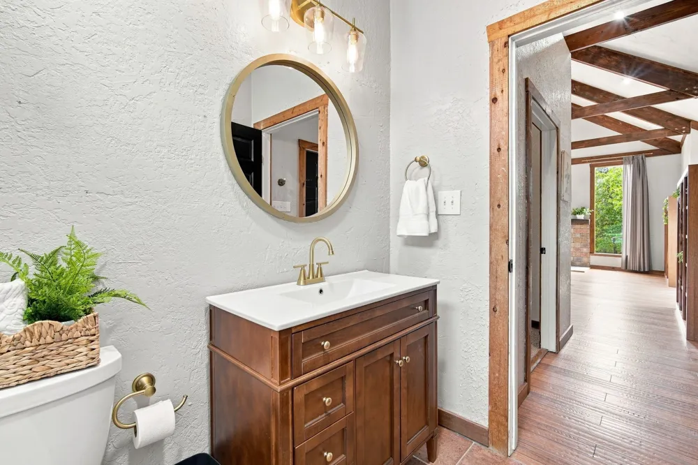 2117 County Road 2010 #B Glen Rose, TX 76043