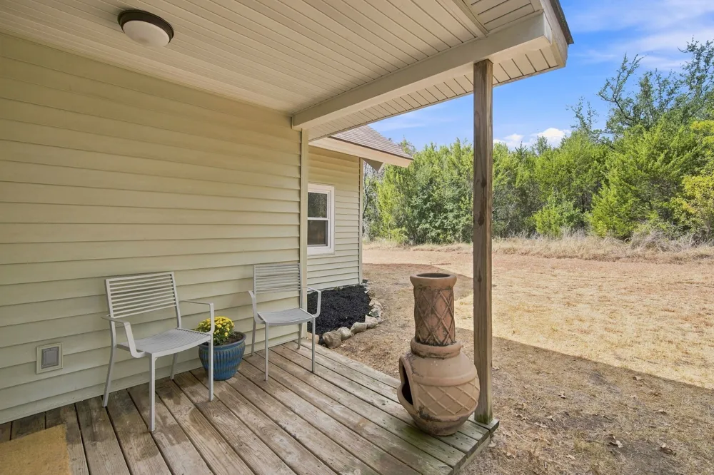 2117 County Road 2010 #B Glen Rose, TX 76043