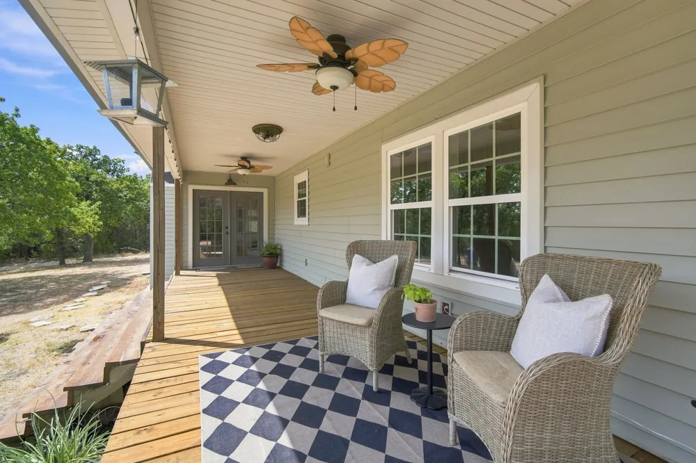 2117 County Road 2010 #B Glen Rose, TX 76043