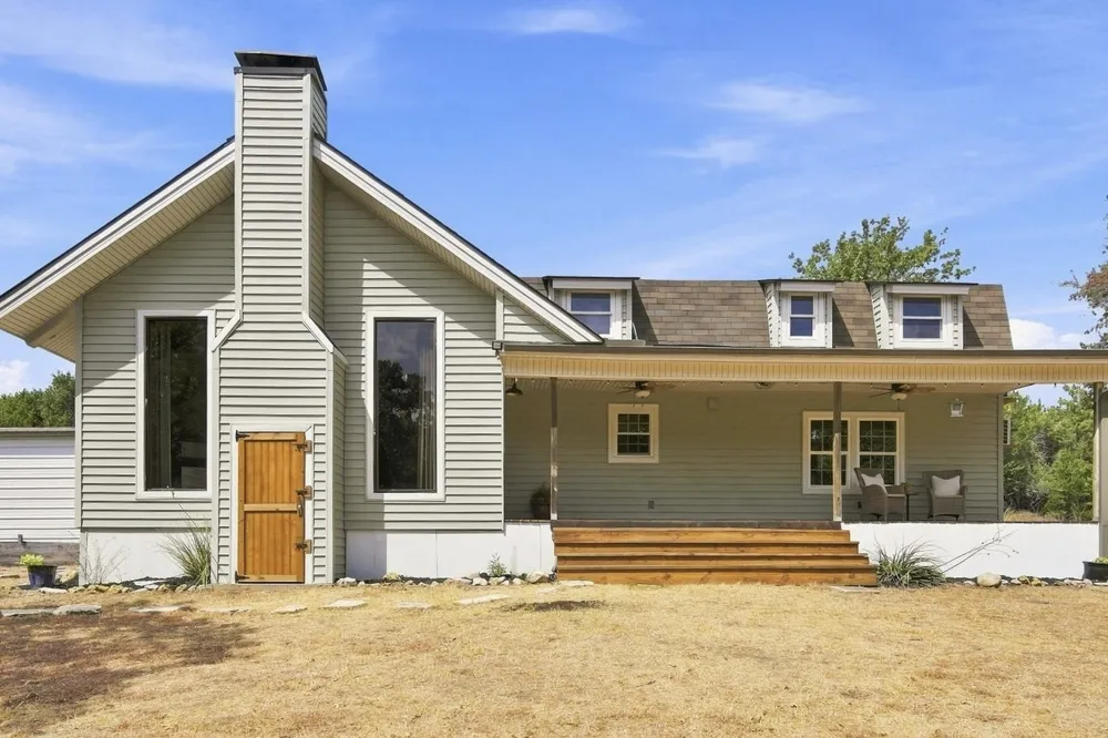 2117 County Road 2010 #B Glen Rose, TX 76043