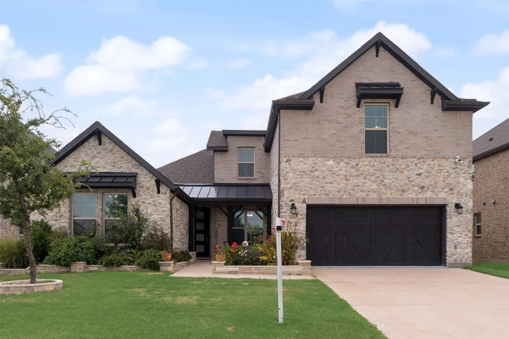 16524 Sage Crest Drive Frisco, TX 75035