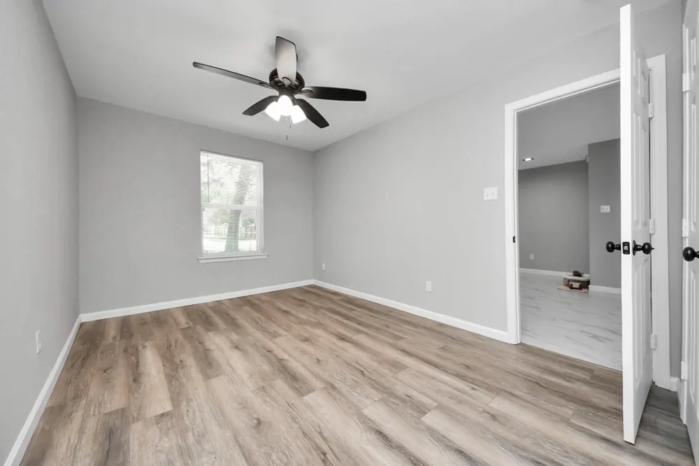 4914 Angleton Street Houston, TX 77033