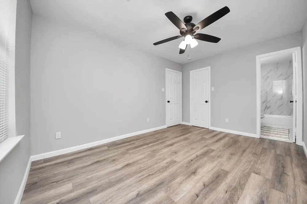 4914 Angleton Street Houston, TX 77033
