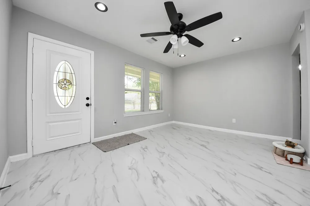 4914 Angleton Street Houston, TX 77033