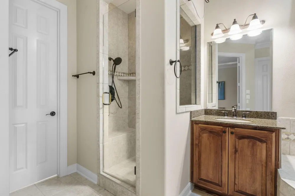 11431 Legend Manor Drive Houston, TX 77082