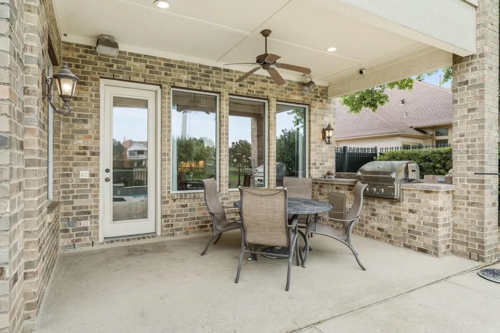11431 Legend Manor Drive Houston, TX 77082