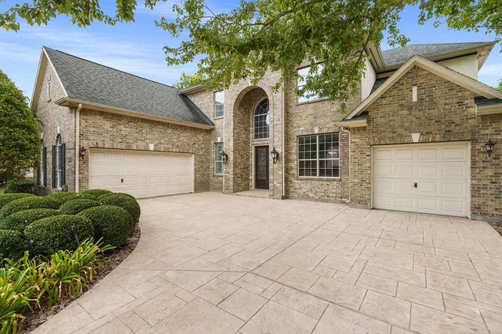 11431 Legend Manor Drive Houston, TX 77082