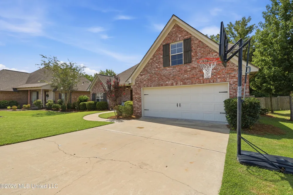 146 Huber Street Madison, MS 39110