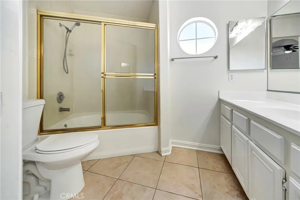 44636 17th St East E Lancaster, CA 93535