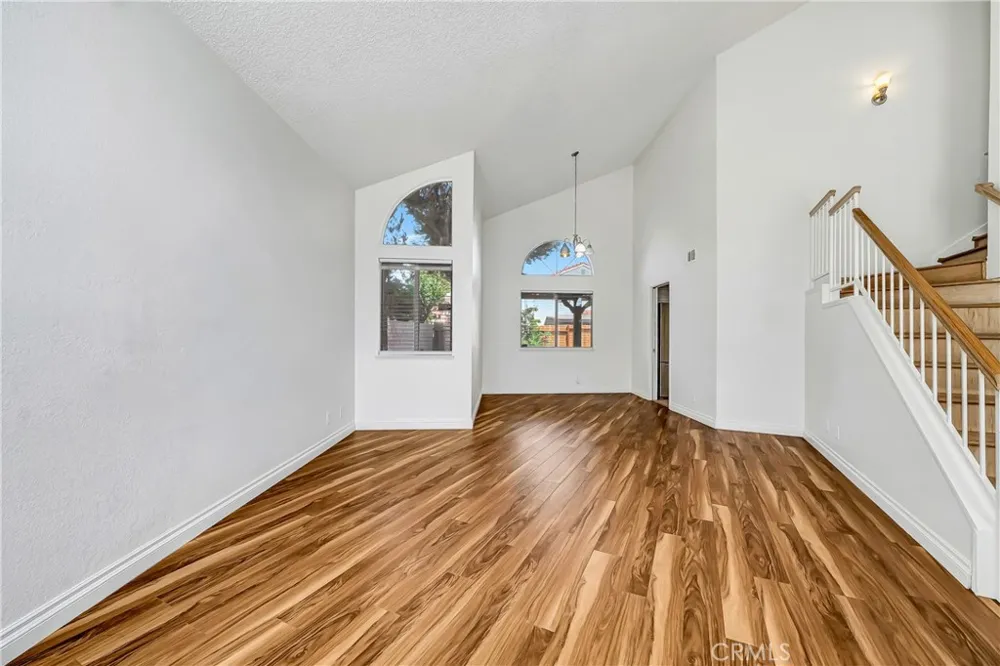 44636 17th St East E Lancaster, CA 93535