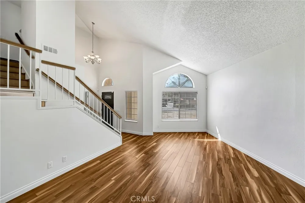 44636 17th St East E Lancaster, CA 93535