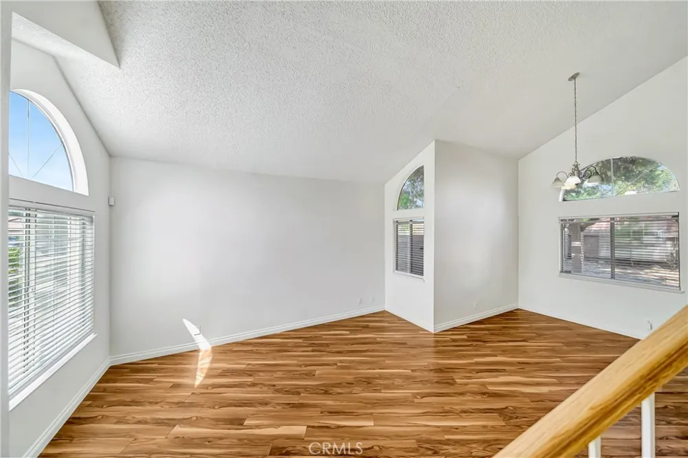 44636 17th St East E Lancaster, CA 93535
