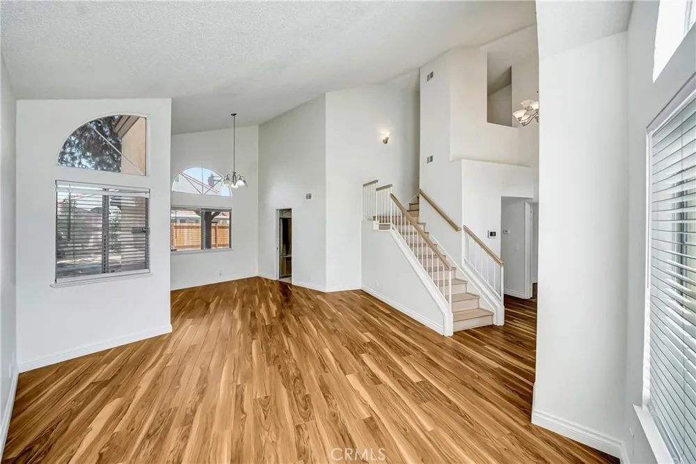 44636 17th St East E Lancaster, CA 93535