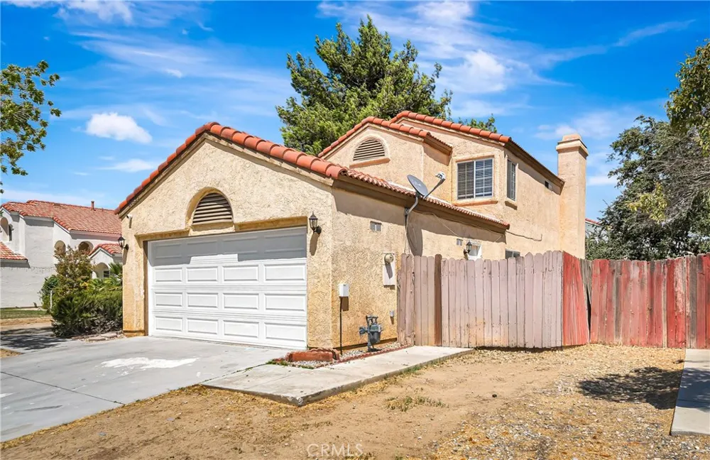 44636 17th St East E Lancaster, CA 93535