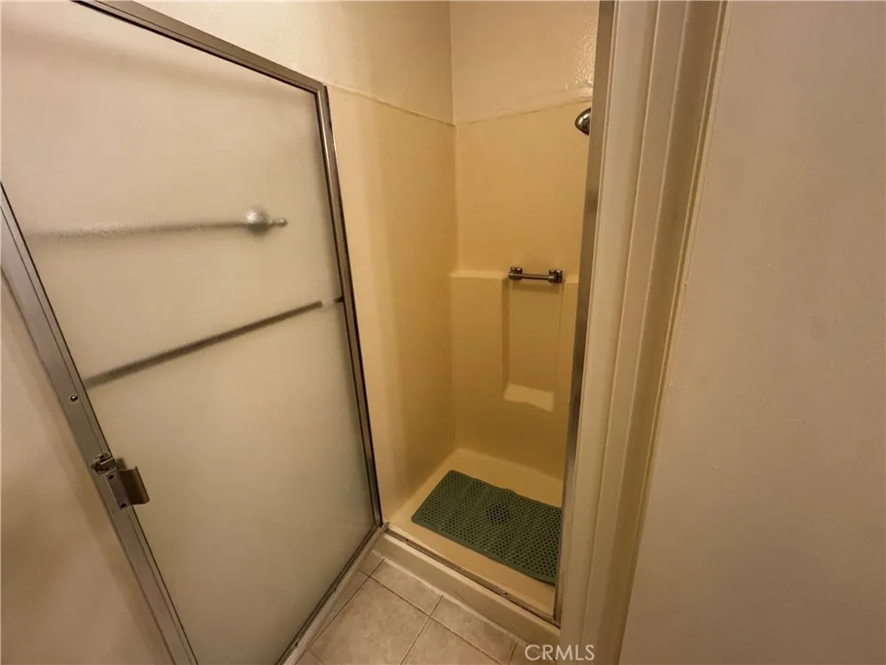 165 Tarocco Irvine, CA 92618