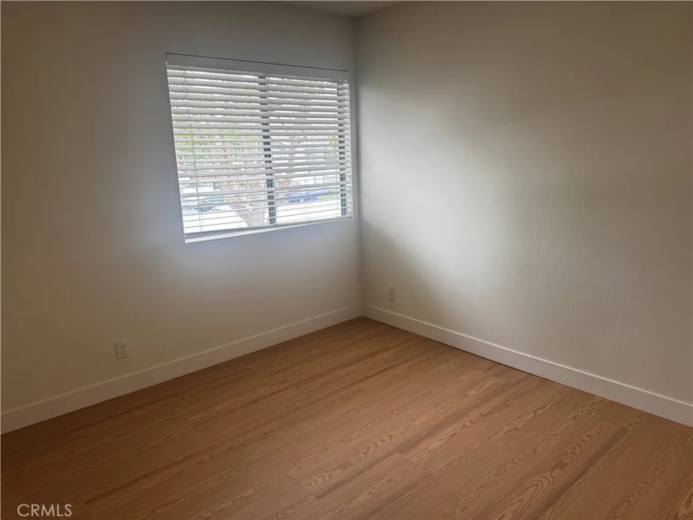 165 Tarocco Irvine, CA 92618