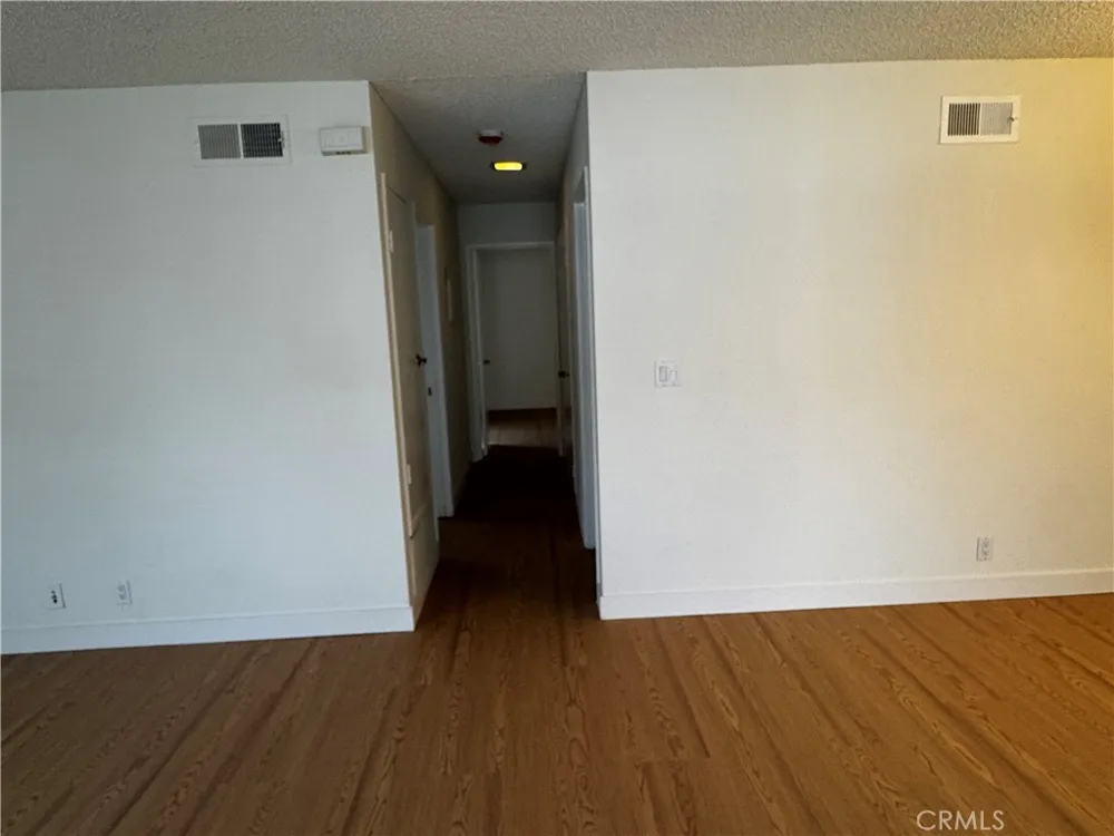 165 Tarocco Irvine, CA 92618