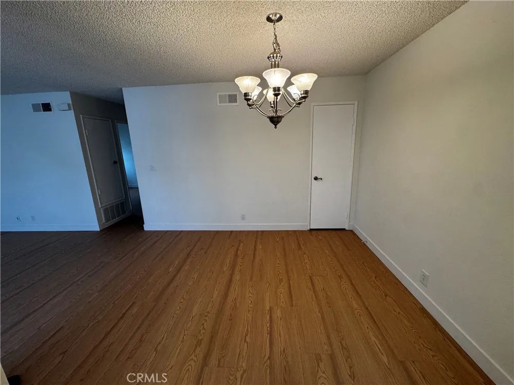 165 Tarocco Irvine, CA 92618