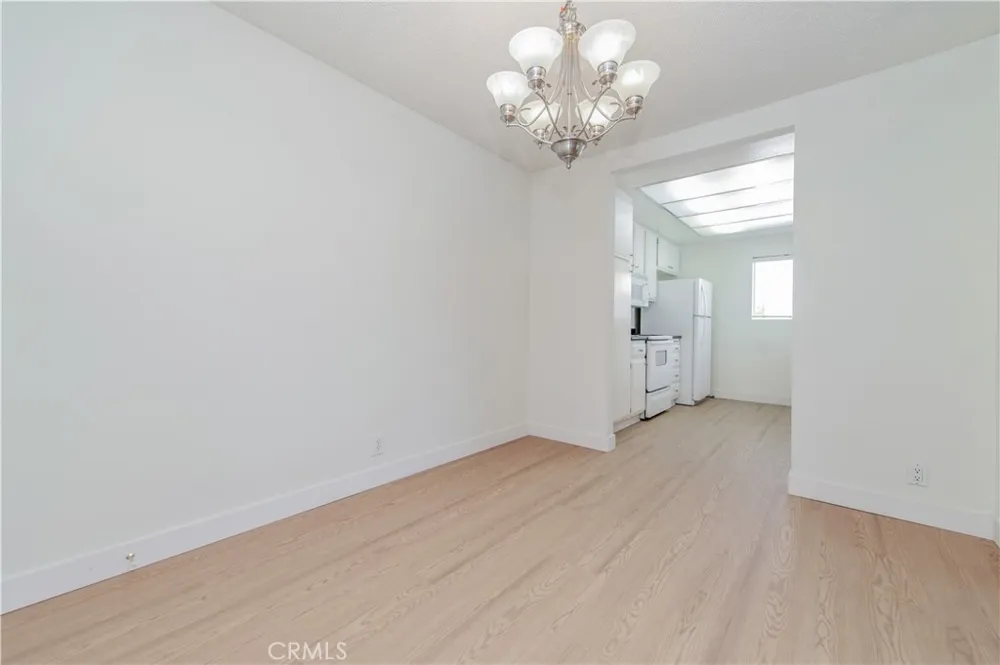 165 Tarocco Irvine, CA 92618