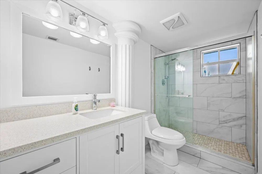 1205 E SANDY LANE E #249 Singer Island, FL 33404