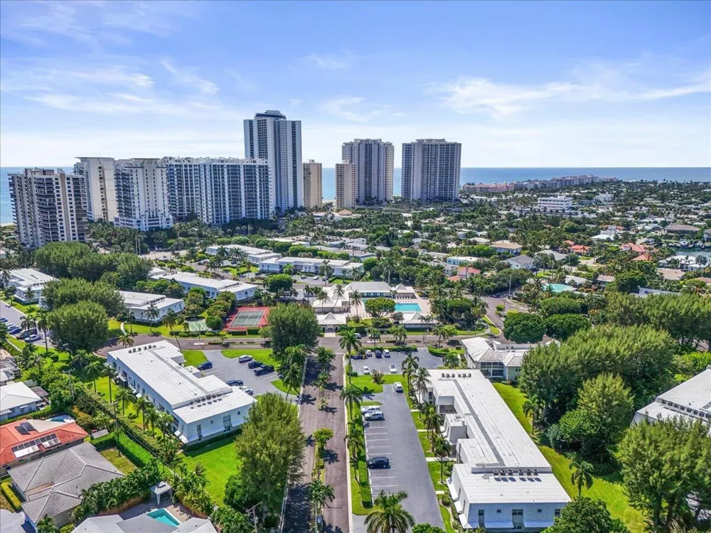 1205 E SANDY LANE E #249 Singer Island, FL 33404