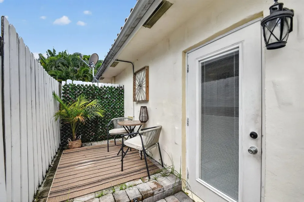 4311 GARDEN AVENUE West Palm Beach, FL 33405