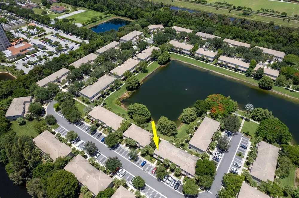 4976 PALMBROOKE CIRCLE West Palm Beach, FL 33417