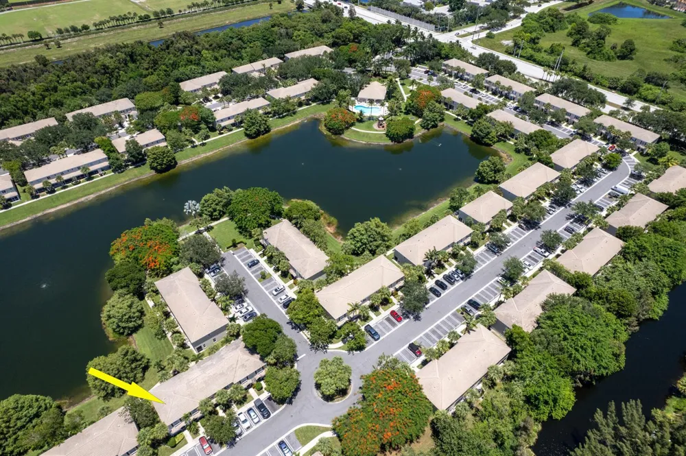 4976 PALMBROOKE CIRCLE West Palm Beach, FL 33417