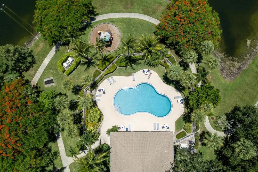 4976 PALMBROOKE CIRCLE West Palm Beach, FL 33417