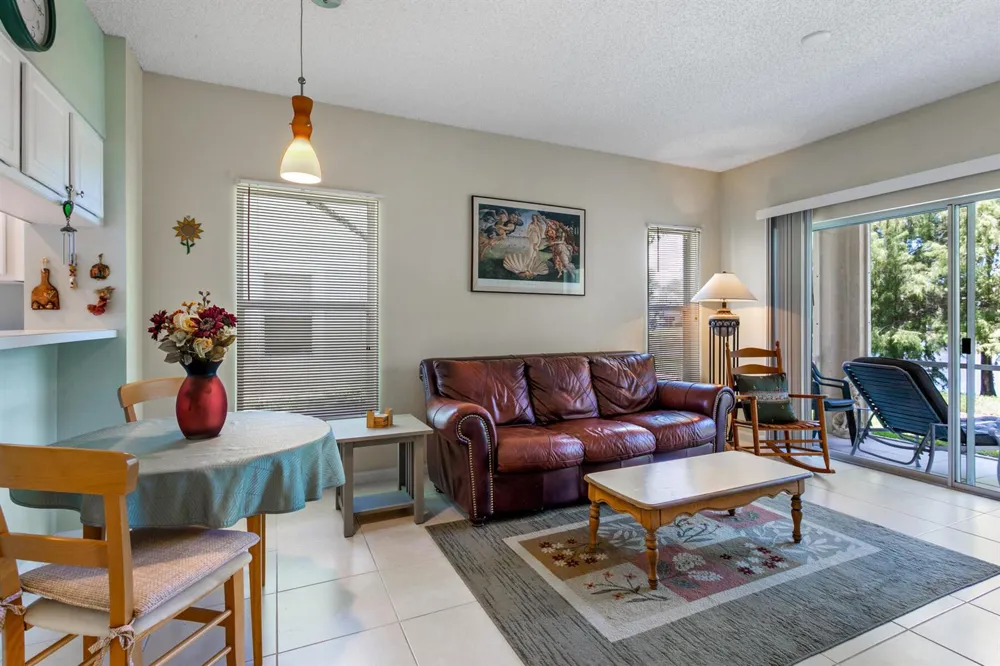 4976 PALMBROOKE CIRCLE West Palm Beach, FL 33417