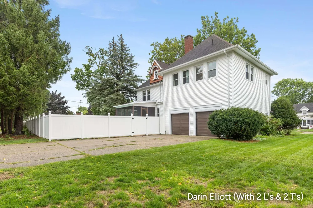 223 S Pearl Street Belding City, MI 48809