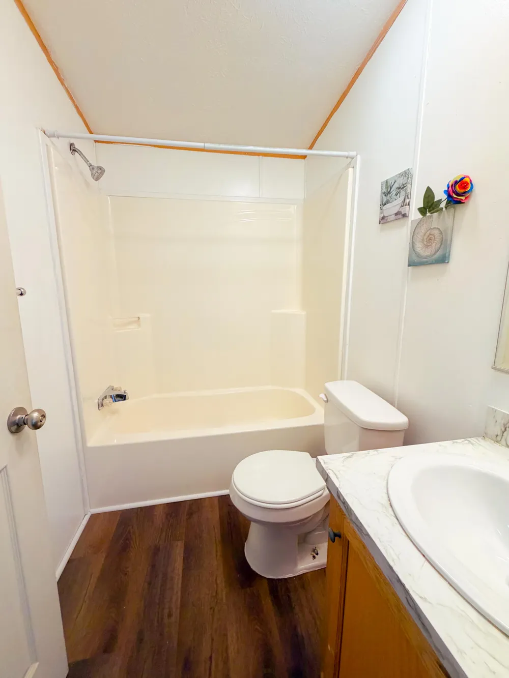 2040 Reo Avenue Lincoln Park City, MI 48146