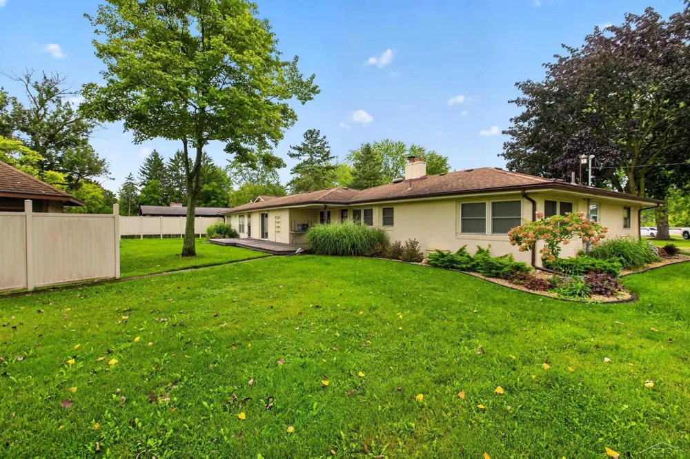 3850 Midland Road Saginaw Charter Township, MI 48603