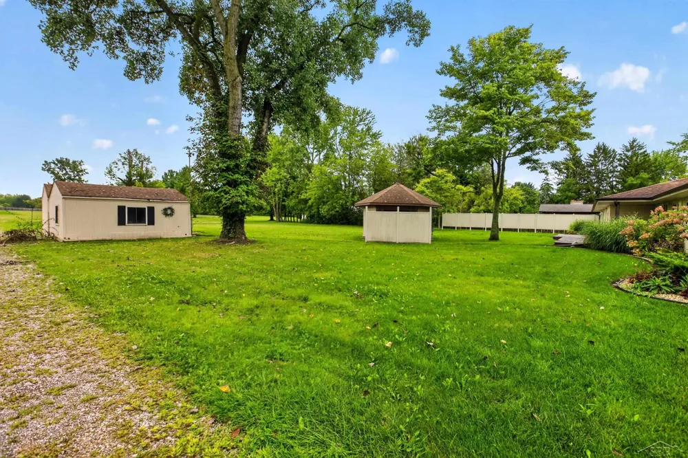 3850 Midland Road Saginaw Charter Township, MI 48603