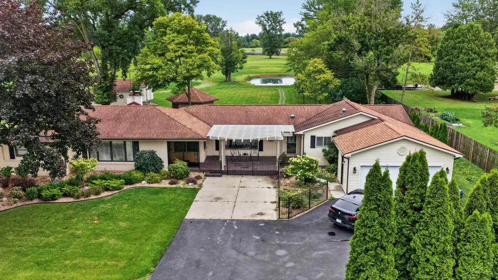 3850 Midland Road Saginaw Charter Township, MI 48603