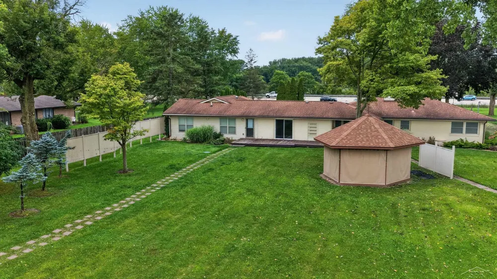 3850 Midland Road Saginaw Charter Township, MI 48603