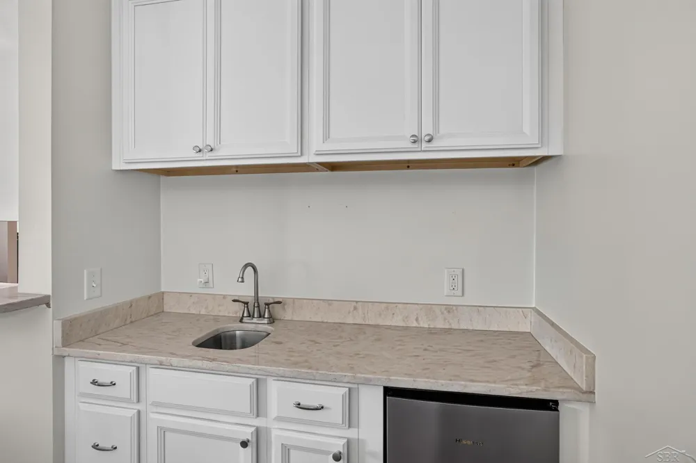 3850 Midland Road Saginaw Charter Township, MI 48603