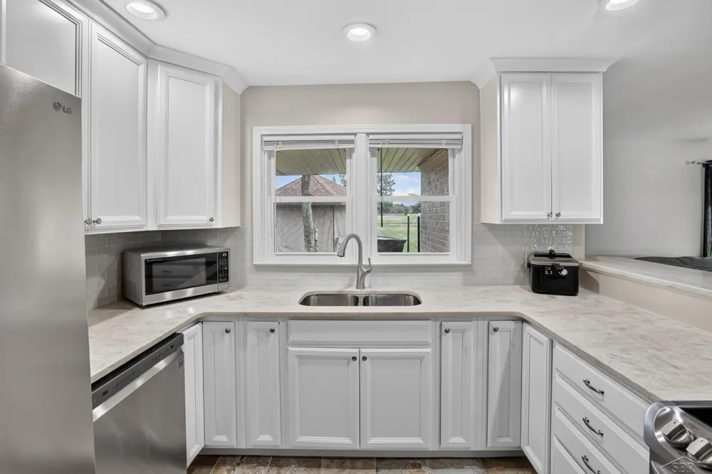 3850 Midland Road Saginaw Charter Township, MI 48603