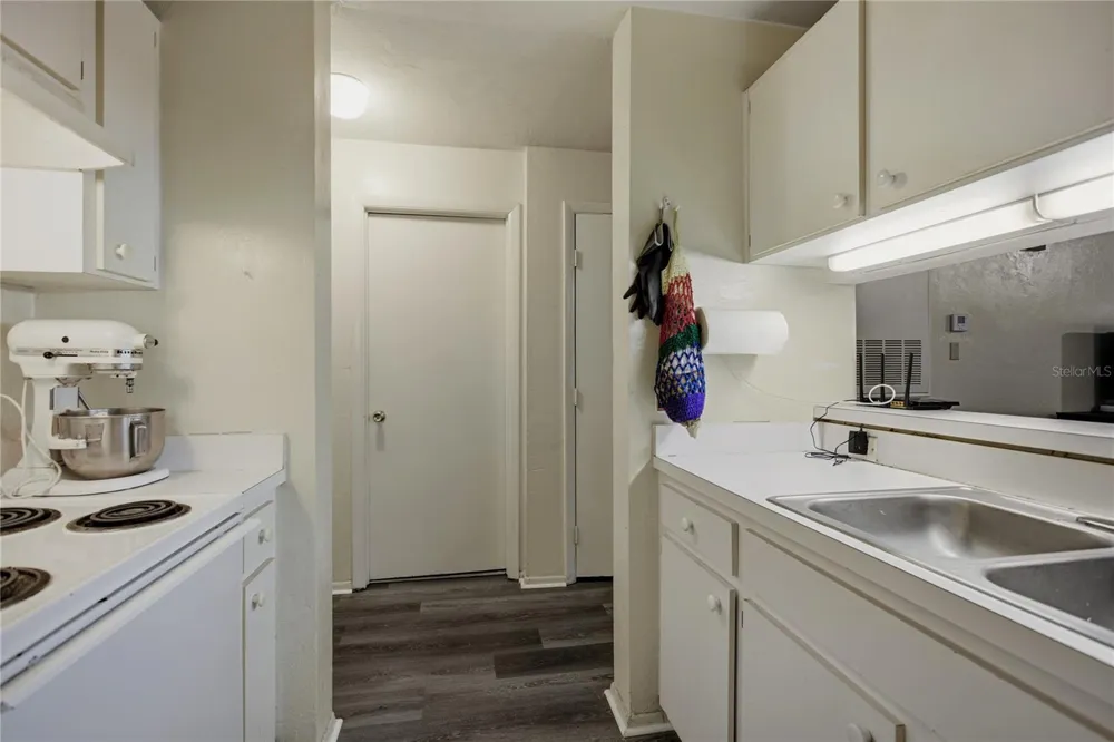 4000 SW 23RD STREET #1-202 Gainesville, FL 32608