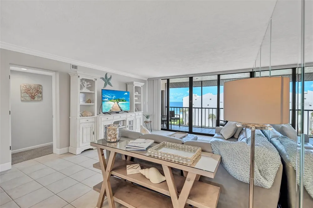 6480 MIDNIGHT PASS ROAD #612 Sarasota, FL 34242