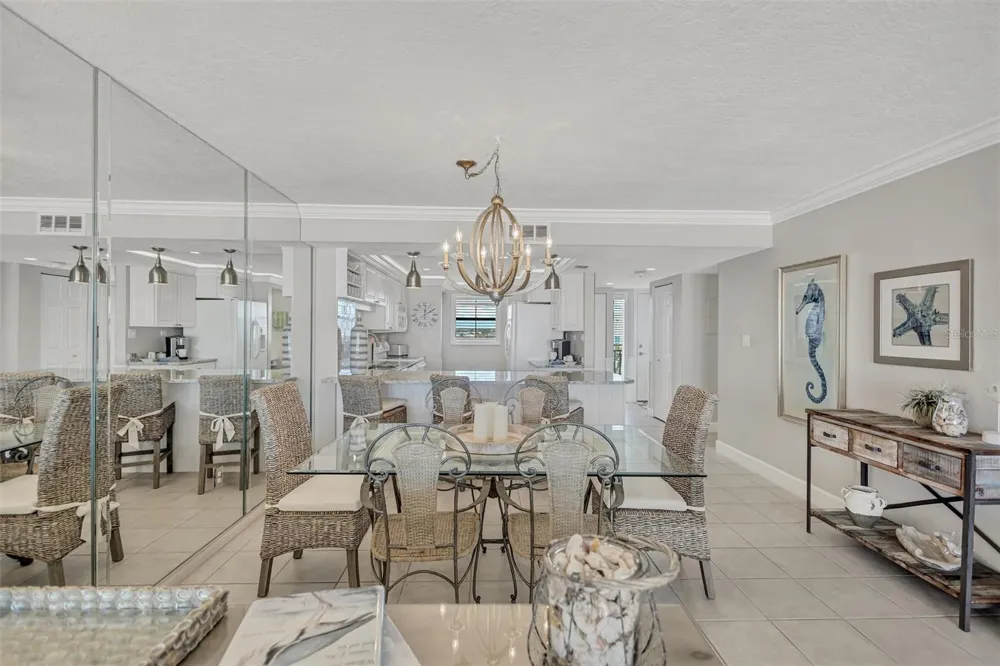 6480 MIDNIGHT PASS ROAD #612 Sarasota, FL 34242