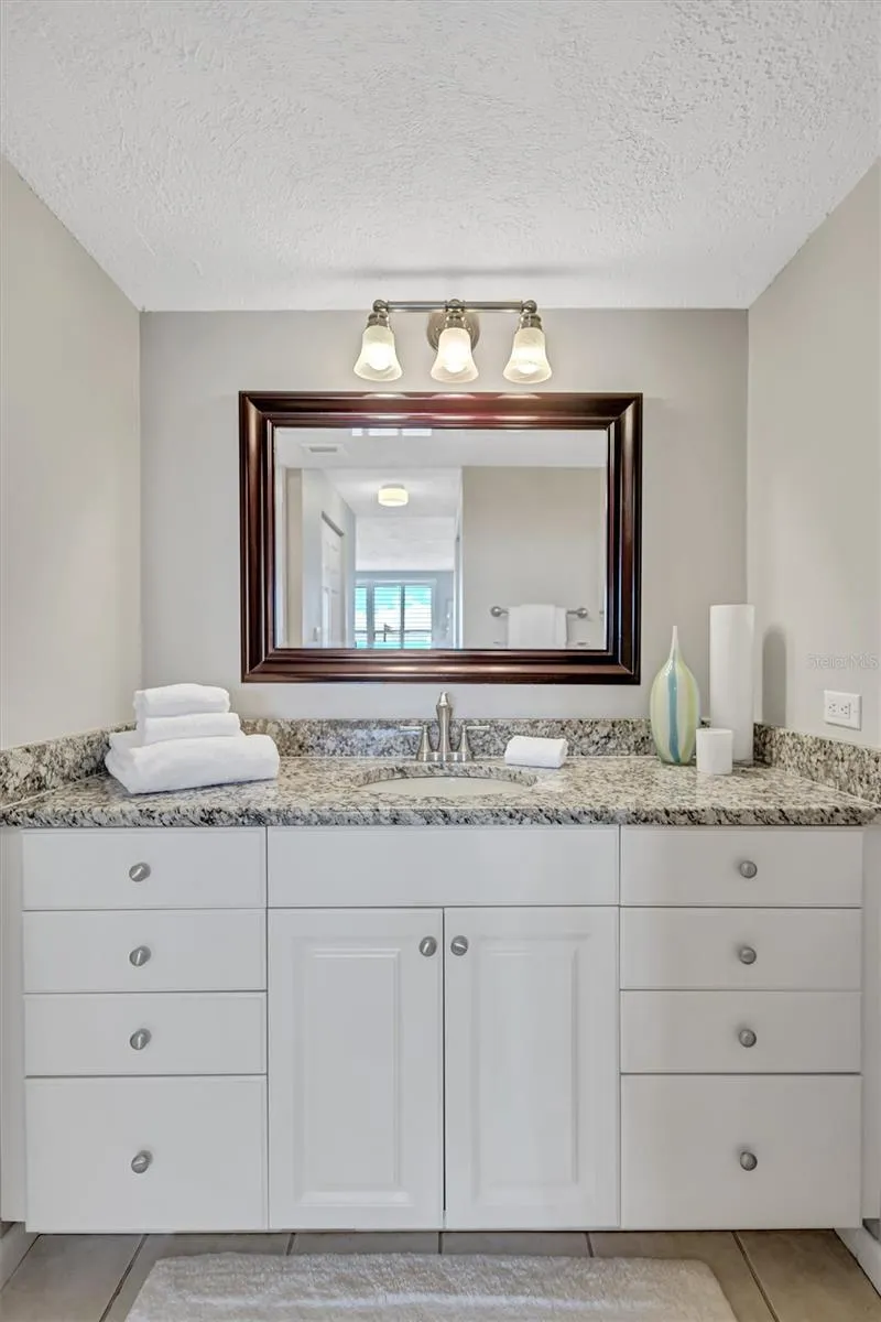 6480 MIDNIGHT PASS ROAD #612 Sarasota, FL 34242
