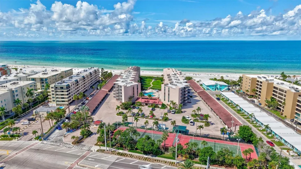 6480 MIDNIGHT PASS ROAD #612 Sarasota, FL 34242