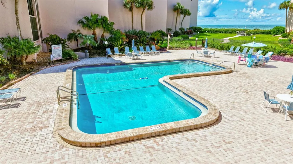 6480 MIDNIGHT PASS ROAD #612 Sarasota, FL 34242