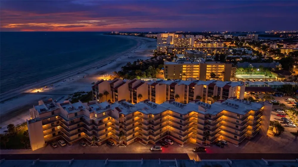 6480 MIDNIGHT PASS ROAD #612 Sarasota, FL 34242
