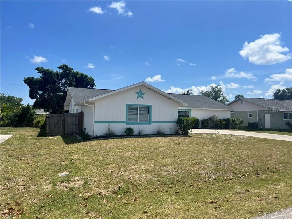 22127 LANCASTER AVENUE Port Charlotte, FL 33952