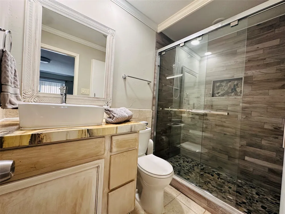 1533 W Spring Creek Parkway Plano, TX 75023